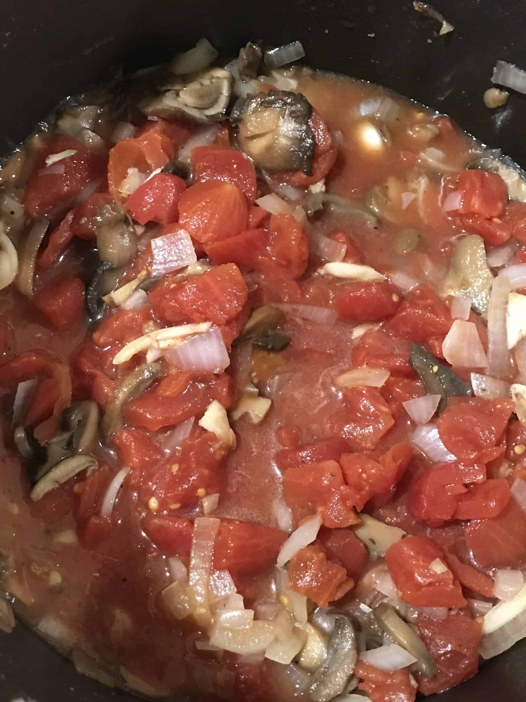 tomatoes mushrooms and onions