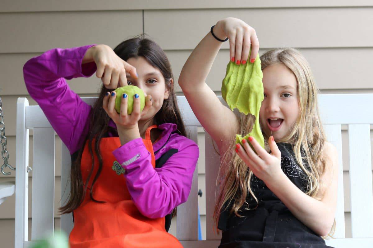 Preschool Playdough || Erin Brighton | How-To | Kid Crafts | DIY | Kids In the Kitchen