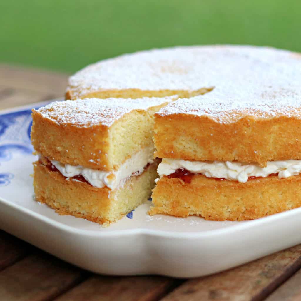 Victoria Sandwich Cake - Erin Brighton